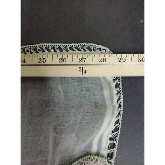 VINTAGE White Muslin Scarf with Green Beaded Trim – Handkerchief 26.5” x 26.5” - Picture 9 of 11